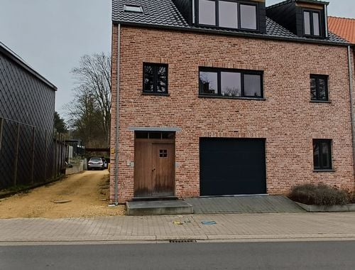                                         Appartement te huur in Zelem, € 880
