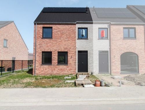                                         Maison à vendre à Meulebeke, € 339.115,41
