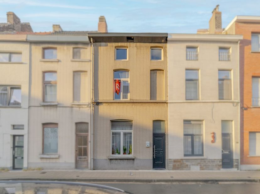 Huis te koop in Loodsenstraat 40,
                    9000 Gent