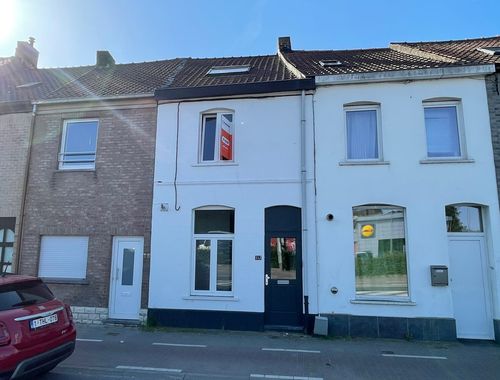                                         Woning te koop in Harelbeke, € 185.000

