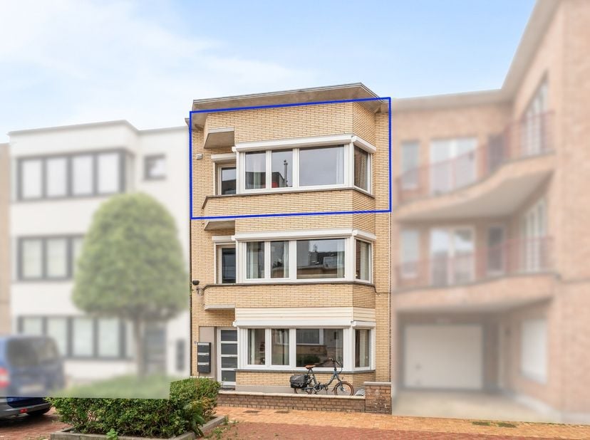 Cet charmant appartement de plain-pied est situé dans une petite résidence dans un endroit calme sur l'Oostlaan à Wenduine, à proximité de la rue comm