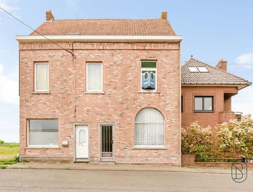                                         Woning te koop in Aalbeke, € 165.000

