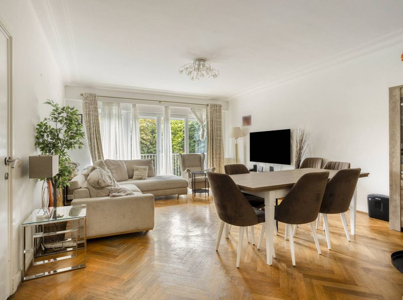 Appartement te koop in Avenue Montjoie 145,
                    1180 Ukkel