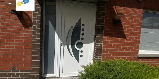 Huis te koop in 7700 Lowingen