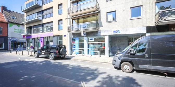 Bedrijfsvastgoed te huur in Korenmarkt 11, 8870 Izegem
