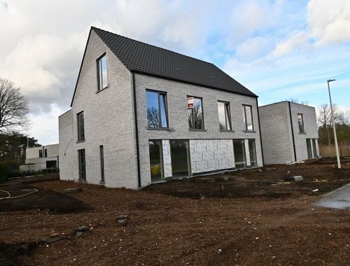                                         Eengezinswoning te koop in Zandhoven, € 521.000
