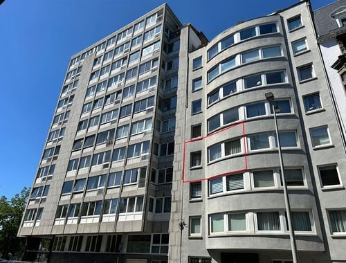                                         Appartement te koop in Liège, € 215.000
