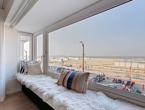                                         Appartement te huur in Heist-aan-Zee, € 1.800
