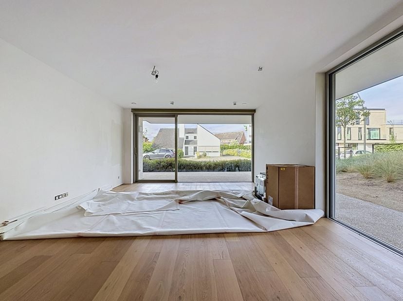 6% BTW mogelijk. Hoekappartement met goed oriëntatie gelegen op het gelijkvloers van de Residentie Aquilo,&amp;nbsp;een stijlvolle nieuwbouwresidentie waa