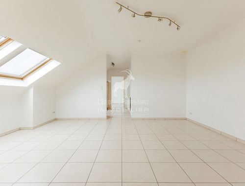                                         Appartement te koop in Lobbes, € 149.999
