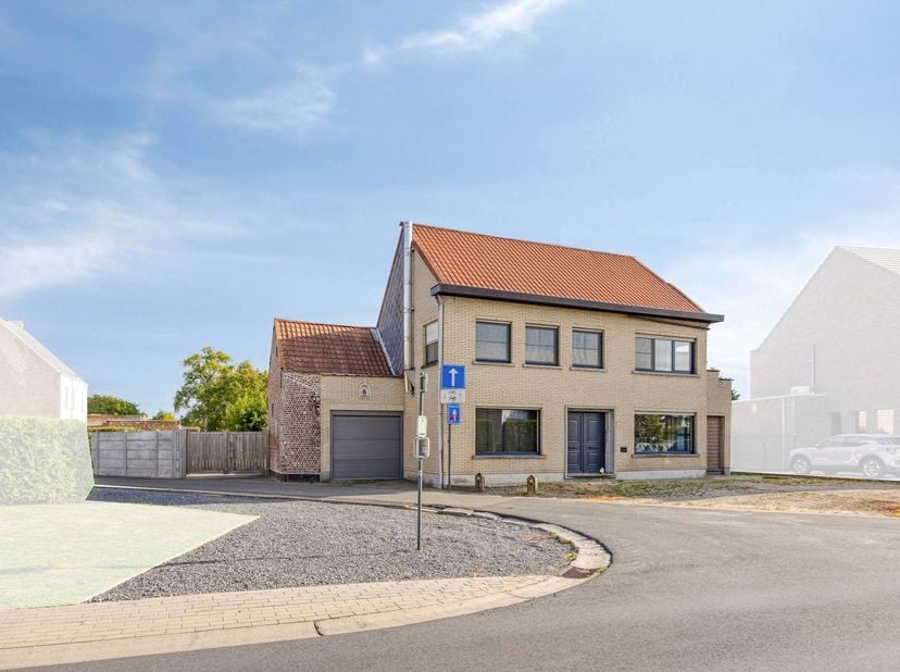Huis te koop in Dwarsstraat 54,
                    9450 Denderhoutem