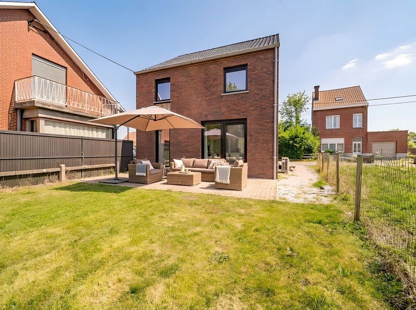Huis te koop in Rue du Biézet 18 bus A,
                    7600 Péruwelz