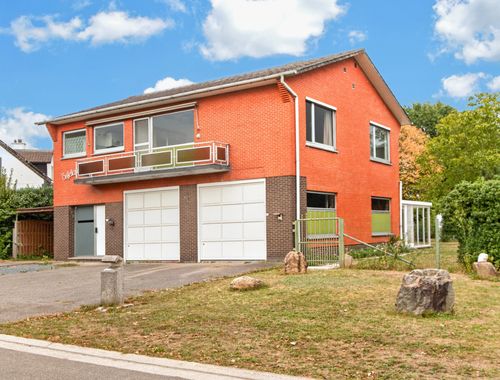                                         Uitzonderlijke woning te koop in Schulen, € 338.000

