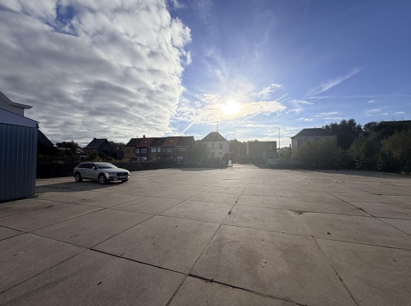 Garage te huur in Zwaantjesstraat 6,
                    9090 Melle