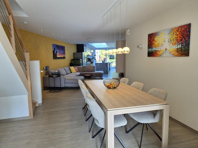 Maison à vendre à Eigenlostraat 154,
                    9100 Sint-Niklaas