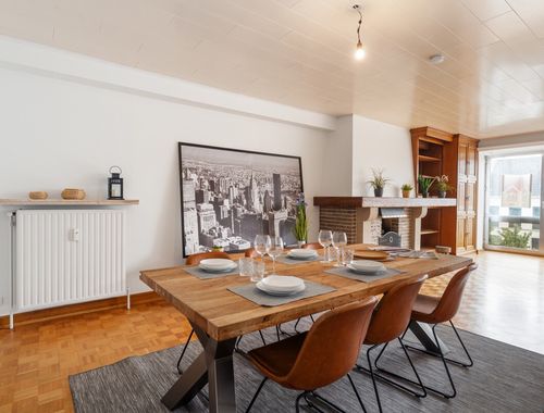                                         Appartement te koop in Eeklo, € 200.000
