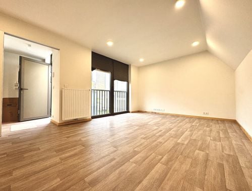                                         Appartement te huur in Brussel, € 950
