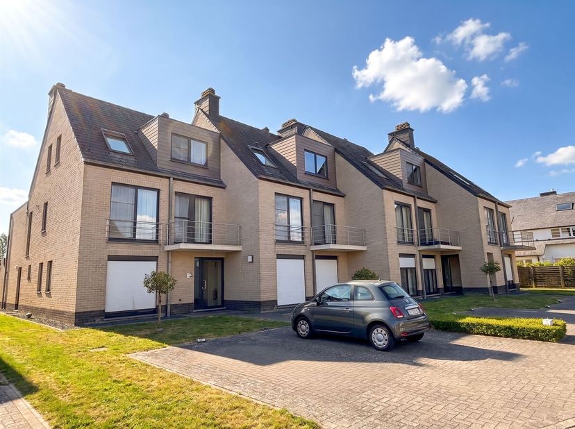 Appartement à louer
                    à 2830 Tisselt