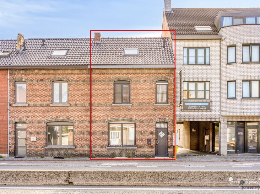 Huis te koop in ,
                    3500 Hasselt