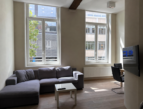                                         Duplex te huur in Antwerpen, € 1.100
