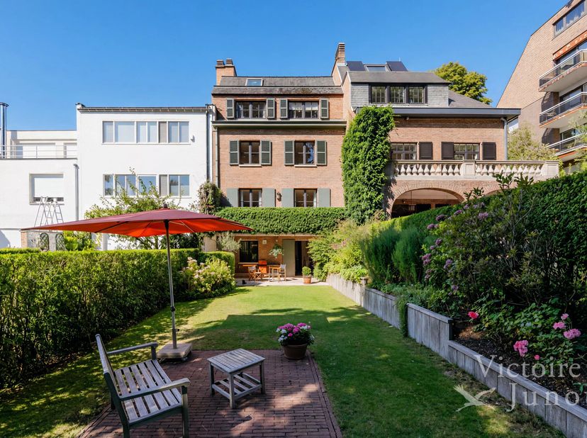 Huis te koop in ,
                    1180 Ukkel