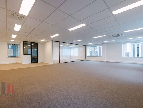                                         Bureaux à louer à Dilbeek, € 2.687
