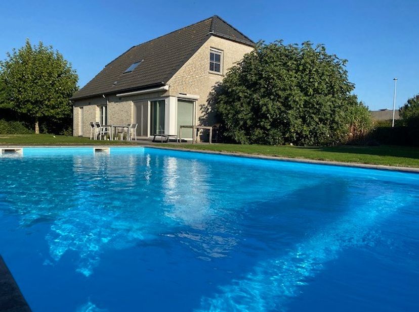 Maison à vendre à Stijn Streuvelslaan 103,
                    9800 Petegem-aan-de-Leie