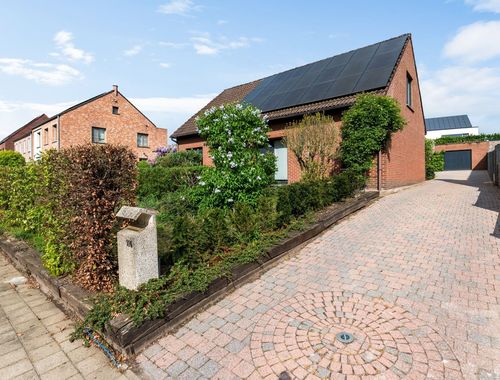                                         Maison unifamiliale à vendre à Emblem, € 599.000
