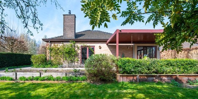 Maison à vendre à Patrijzenweg 1, 9150 Bazel