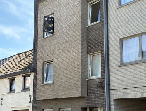                                        Appartement à louer à Merchtem, € 800
