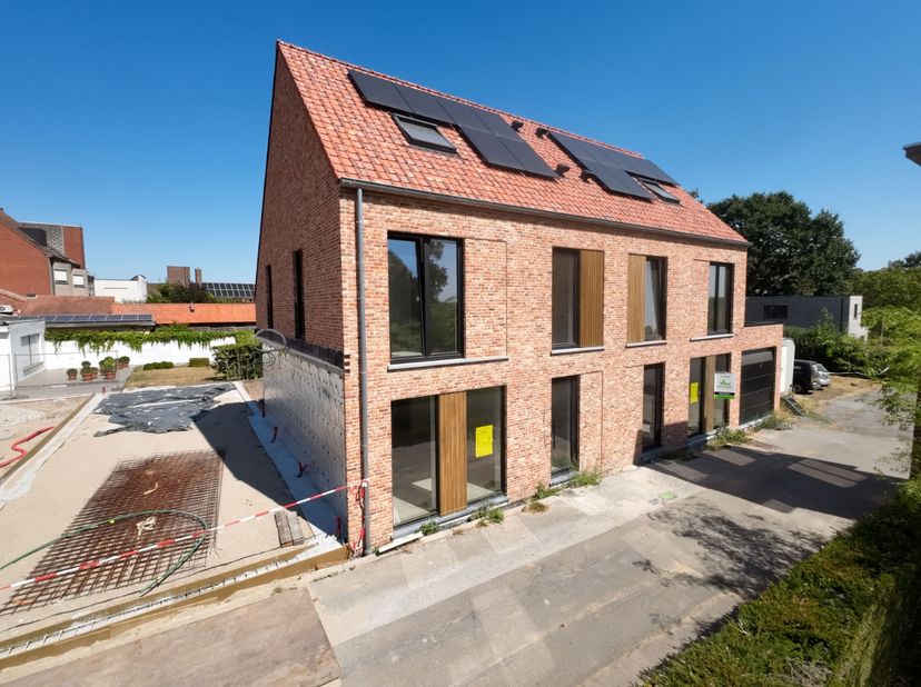 Maison à vendre
                    à 8840 Westrozebeke