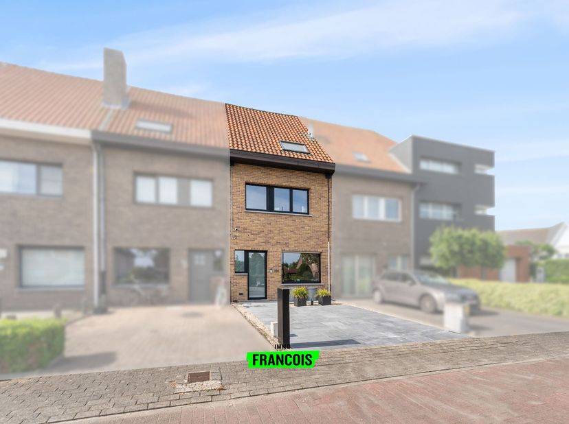 IMMO FRANCOIS MEETJESLAND PRÉSENTE Gentse Steenweg 191 !<br />
POUR TOUT RENSEIGNEMENT ET DOCUMENTS, NOUS VOUS INVITONS À VISITER NOTRE SITE : IMMOFRA