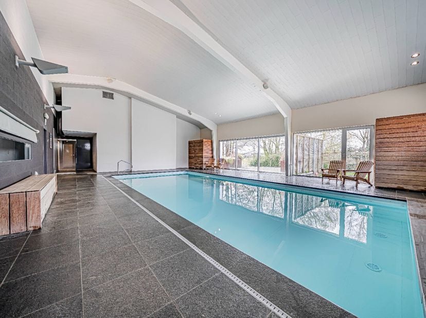 Huis te koop in Rue Saint-Eloi 23,
                    6640 Morhet