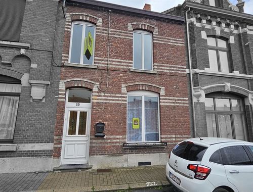                                         Maison unifamiliale à vendre à Quiévrain, € 135.000
