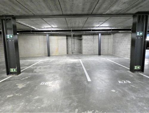                                         Place de stationnement à louer à Herentals, € 90
