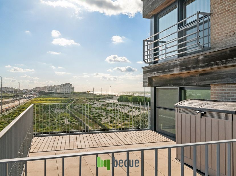 Appartement te koop in Zeedijk 297 bus 0102,
                    8430 Middelkerke