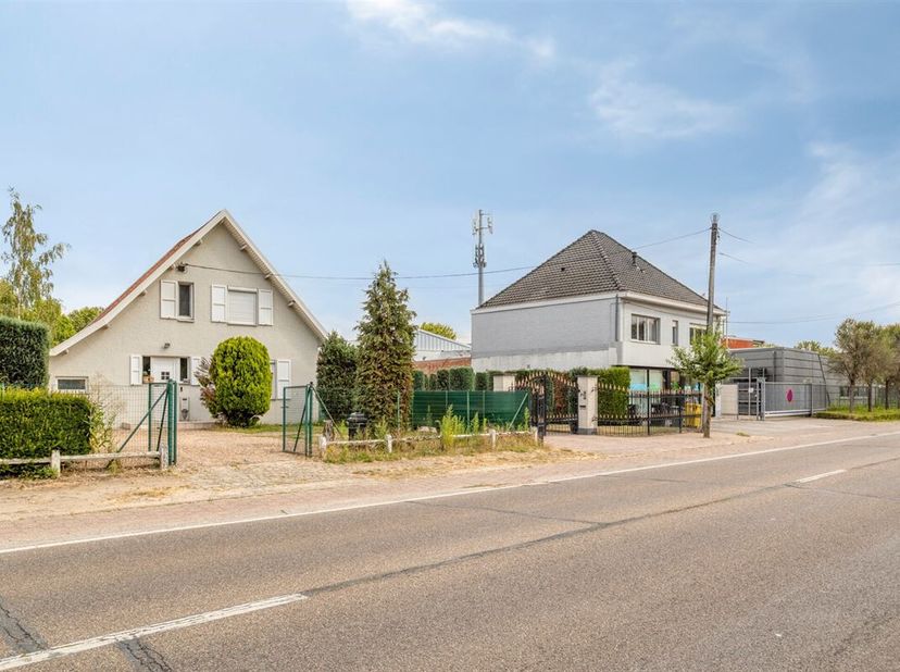 Charmante open bebouwing met ruime tuin op een toplocatie in Keerbergen<br />
Op zoek naar een vrijstaande woning met een mooie tuin en een uitstekend