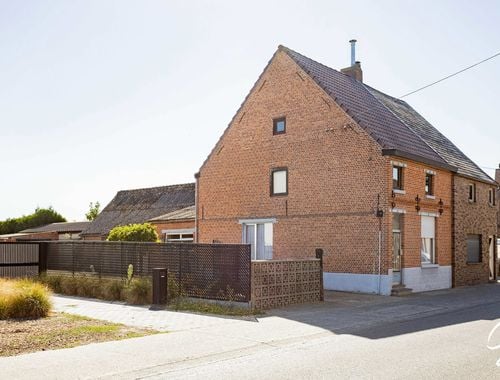                                         Woning te koop in Zele, € 364.000
