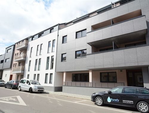                                         Appartement te huur in Arlon, € 1.500
