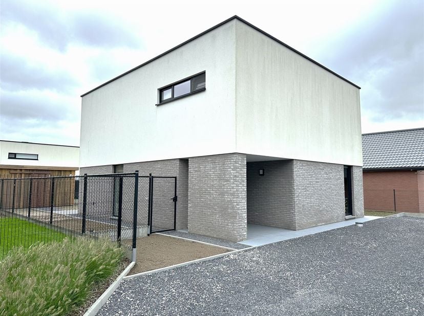 Huis te huur in Azalealaan 57,
                    8700 Tielt