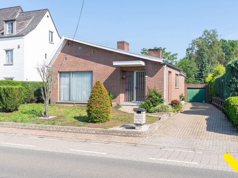 Huis te koop in Olenseweg 155,
                    2440 Geel