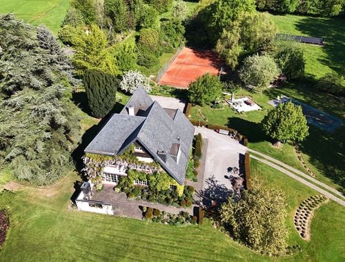                                         Maison à vendre à Orp-Le-Grand, € 1.200.000
