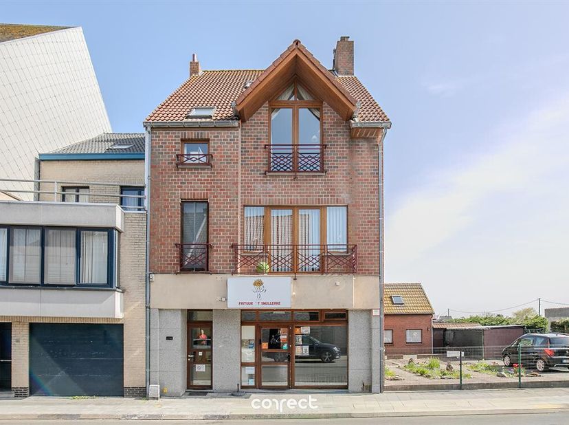 Bien professionnel à vendre
                    à 8450 Bredene