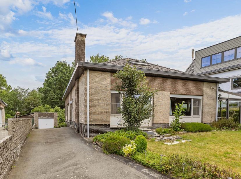 Huis te koop in Pennestraat 28,
                    9450 Haaltert