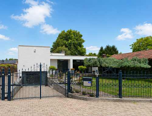                                         Huis te koop in Lanaken, € 480.000
