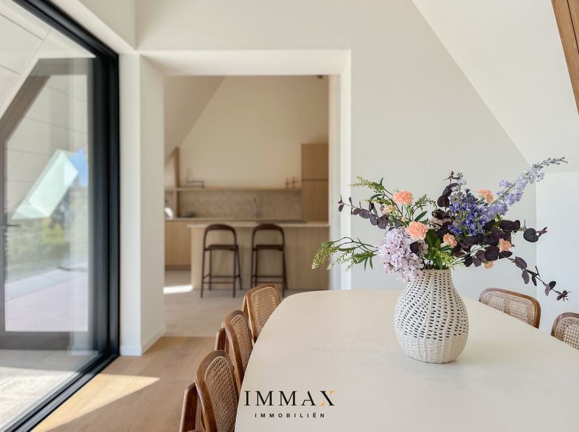 Appartement à vendre
                    à 8000 Sint-Pieters