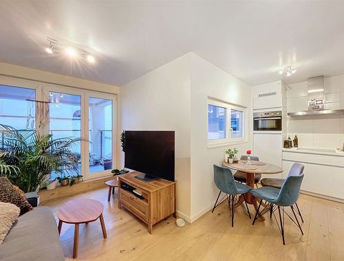                                         Appartement te huur in Sint-Pieters-Woluwe, € 995

