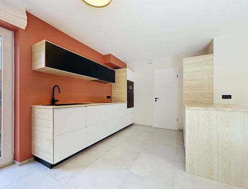                                         Appartement te huur in Andenne, € 960
