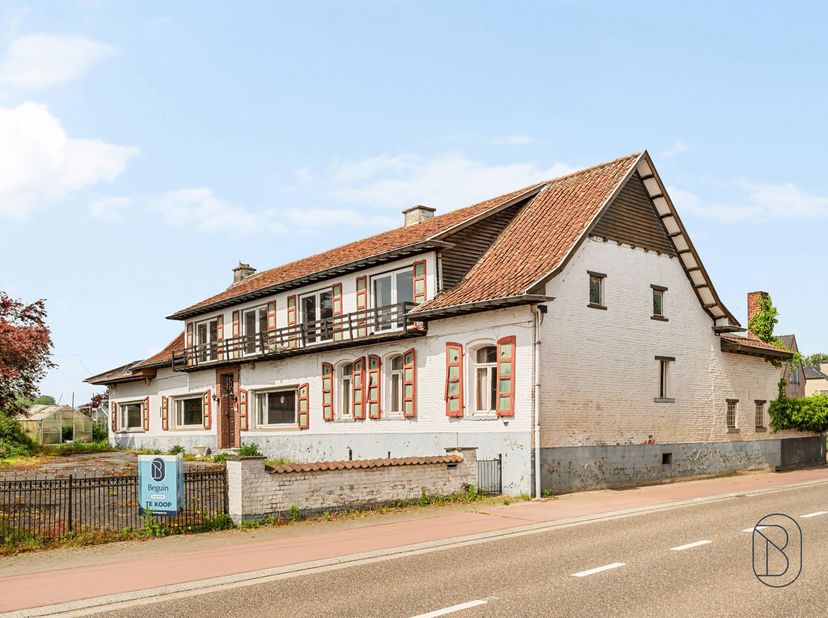 Grond te koop
                    in 9660 Parike