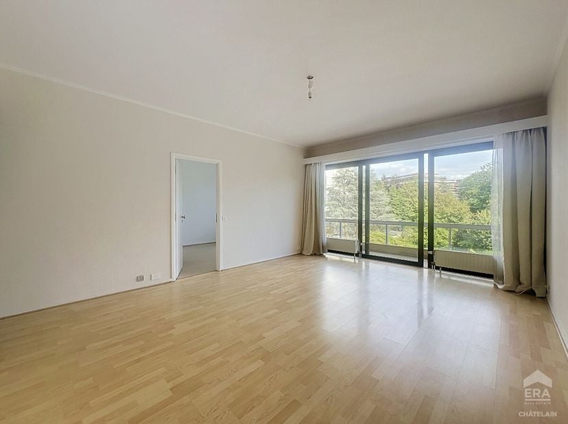 g&amp;gt;Brussel: Appartement te huur in de Europese wijk.Dit gemeubileerde appartement met 1 slaapkamer ligt in het hart van de wijk van de Europese inst